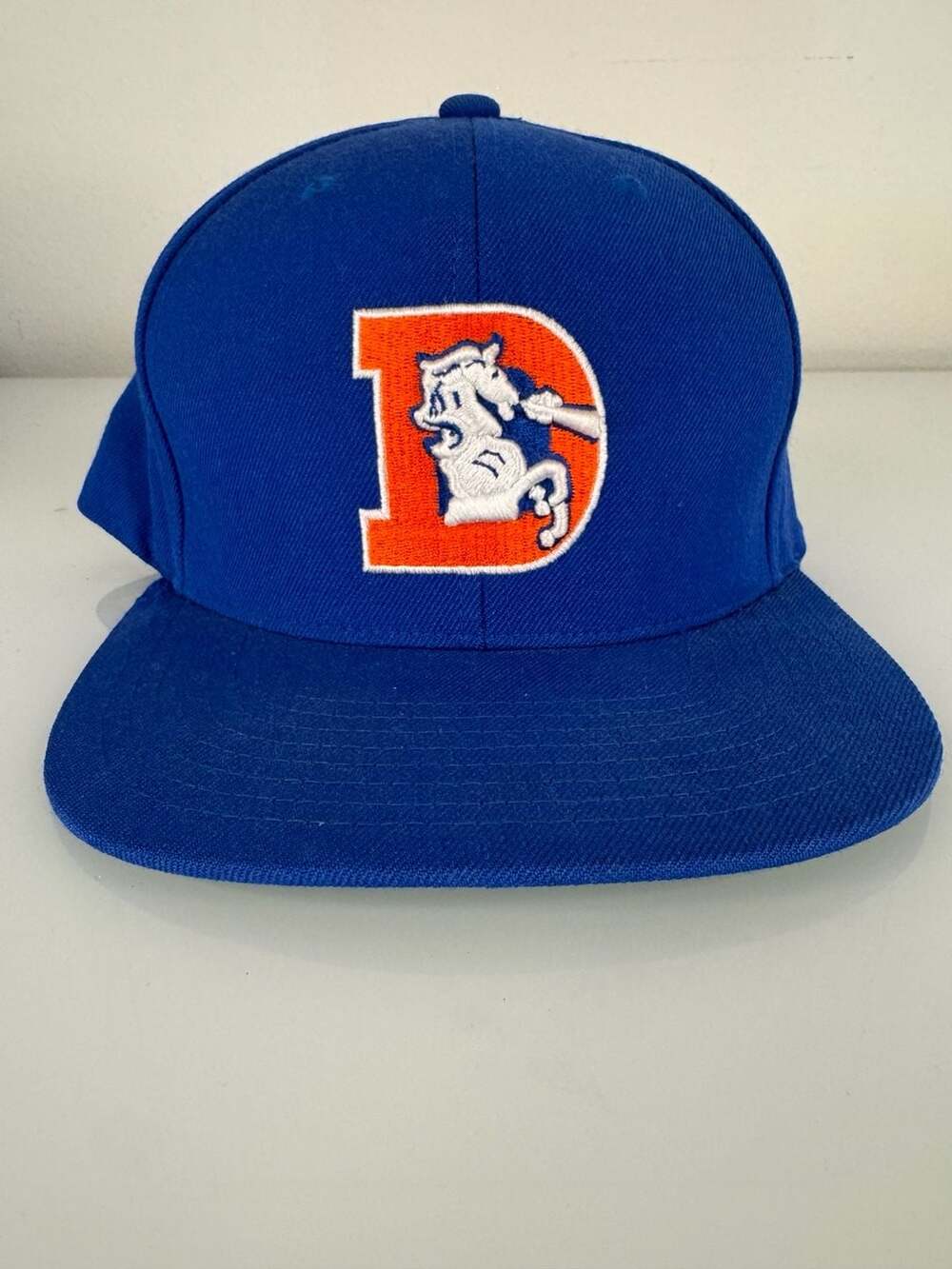 Vintage Denver Broncos D Horse NFL Fitted Hat Blue